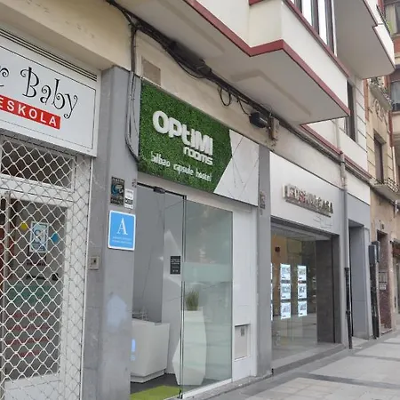 Optimi Vandrerhjem *