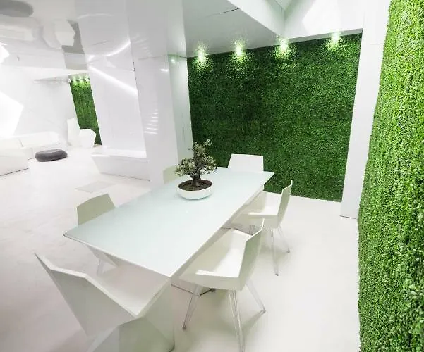 Хостел Optimi *